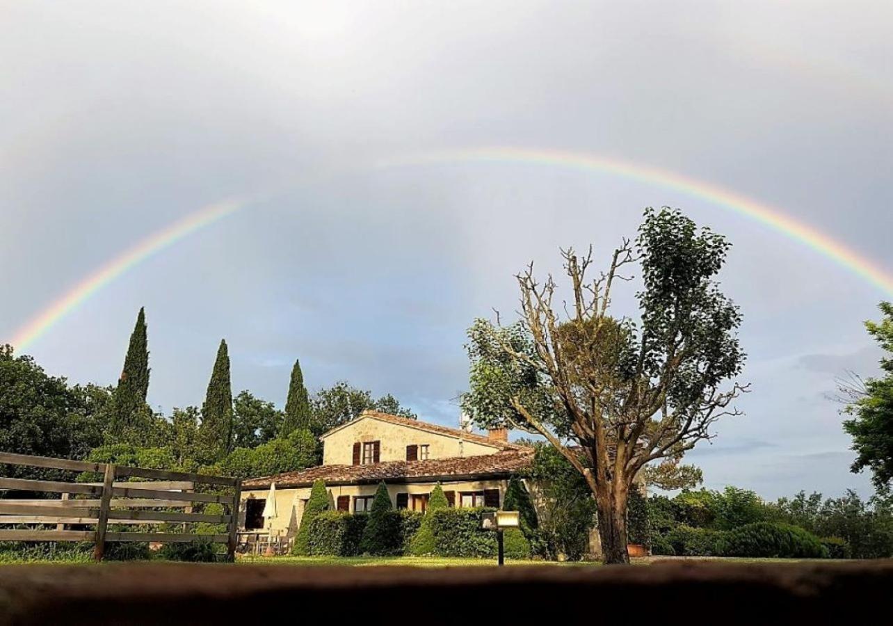 Fattoria Agriturismo Nerbona Casole d'Elsa Ngoại thất bức ảnh