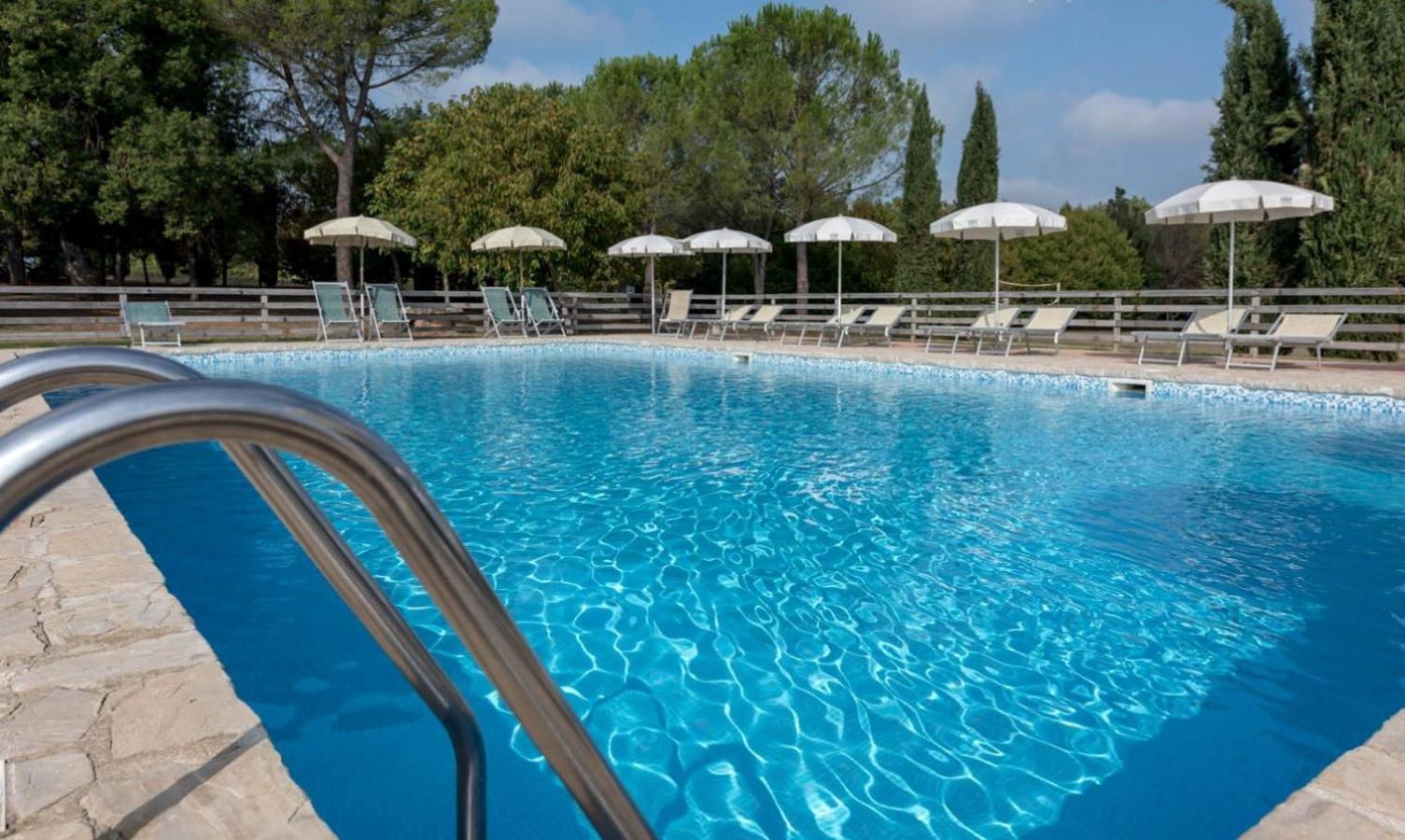Fattoria Agriturismo Nerbona Casole d'Elsa Ngoại thất bức ảnh