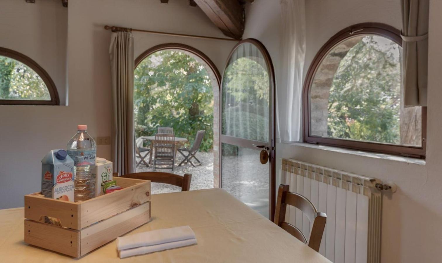 Fattoria Agriturismo Nerbona Casole d'Elsa Ngoại thất bức ảnh