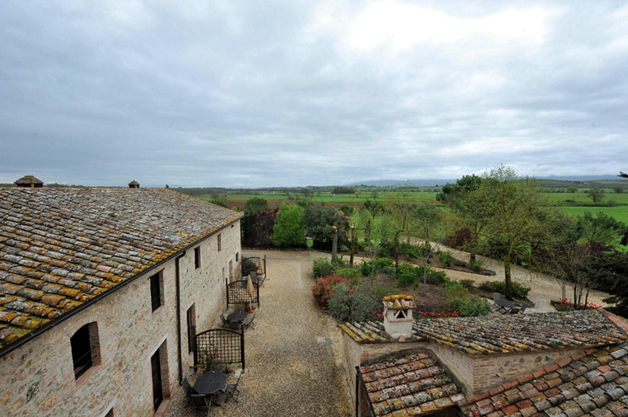 Fattoria Agriturismo Nerbona Casole d'Elsa Ngoại thất bức ảnh
